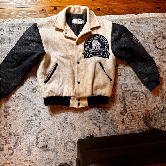 Dual Control Vintage Canadian Men’s bomber jacket made 1988 - Picture 7 of 10